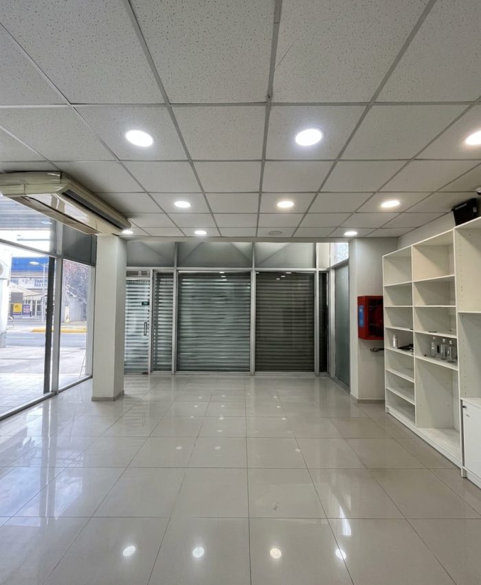 Local Comercial – Farmacia Dorato